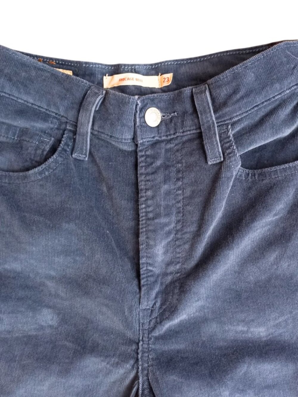 Levi's Premium Ribcage Corduroy Pants - High Rise Wide Leg, Size 23 - Picture 6 of 7